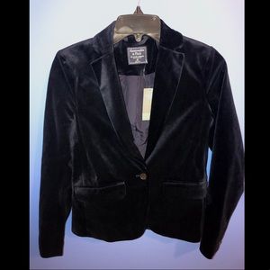 Navy Abercrombie & Fitch velvet blazer